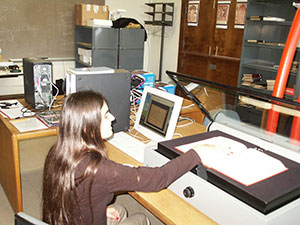 CUA technician scanning a volume